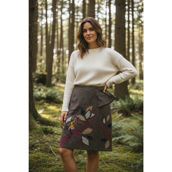Anthropologie Dresses & Skirts - Anthropologie Brown Maxi Skirt with Multicolor Leaf Appliqué